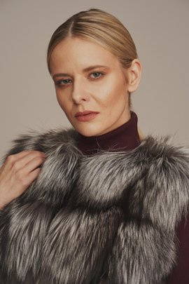 Väst för rävpäls för kvinnor grå