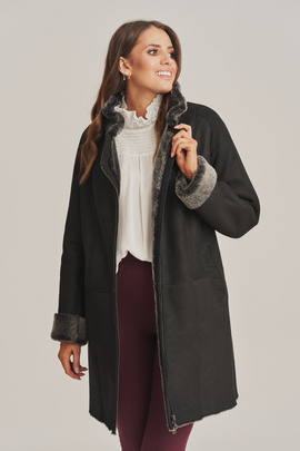 Elegant svart shearling vinterrock för dam – knälång